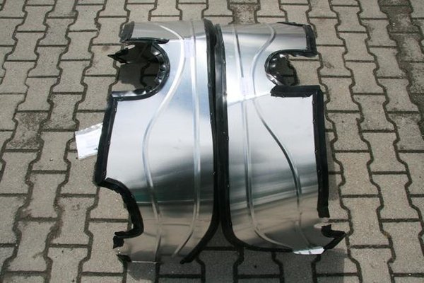 Inner wings, front - BMW 1502 / 1600 / 2002 - yoc 66-77